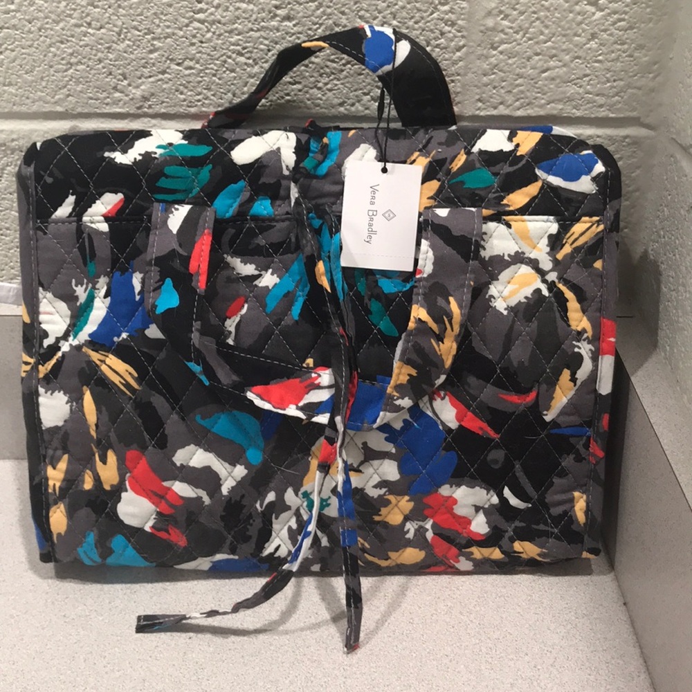 Vera Bradley hanging organizer